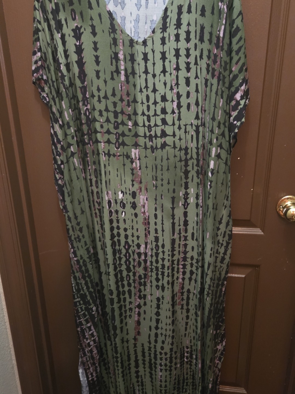 Green Patterned V-Neck Maxi Dress